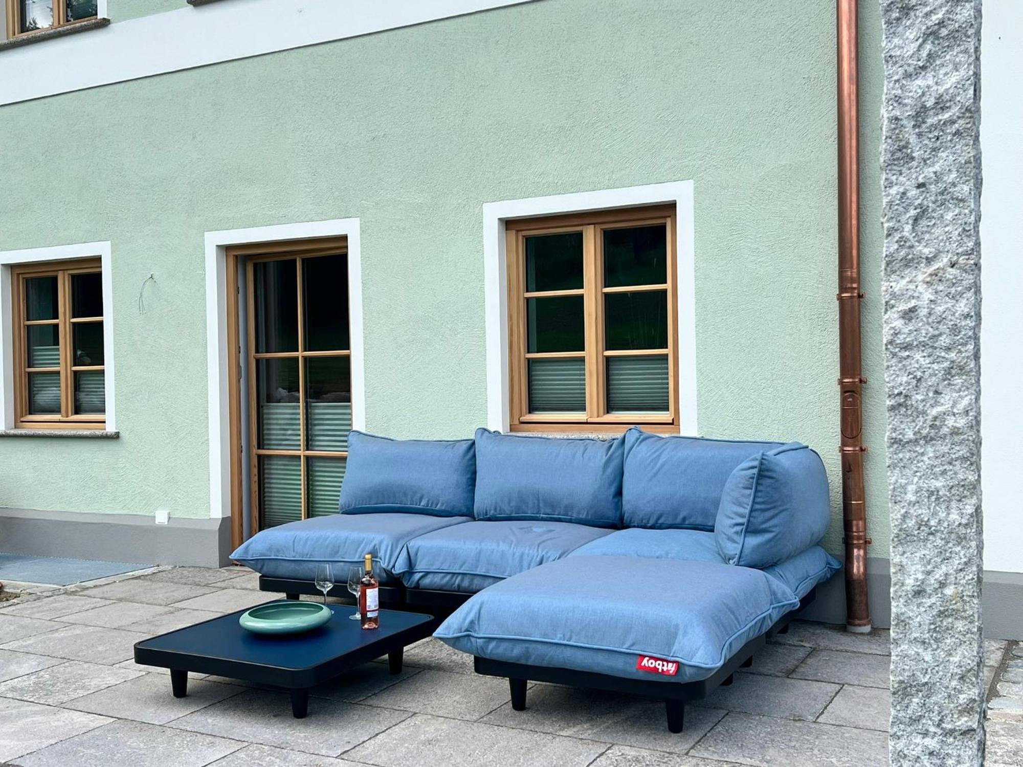 Stay Nice Apartments Dorfen Naehe Muenchen Jacuzzi Grillkota 75 Zoll Tv Exterior photo